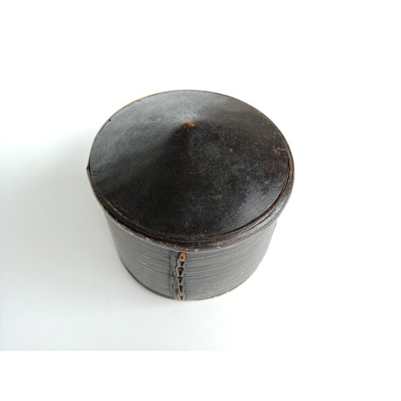 Antique bentwood storage box, Unusual Dark stained Tina Svepask - Picture 2 of 10